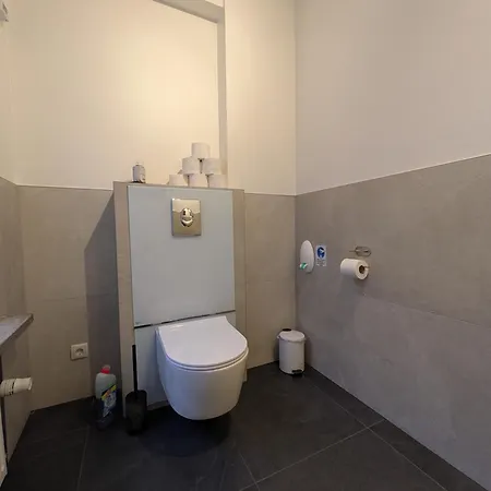 Place Direkt Am Karlsplatz - Stachus 70 Qm Mit 2 Schlafzimmer Mila *