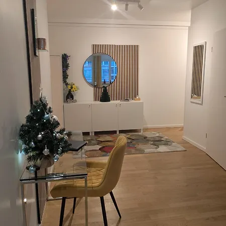 Place Direkt Am Karlsplatz - Stachus 70 Qm Mit 2 Schlafzimmer Mila * Μόναχο