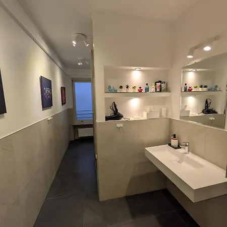 Place Direkt Am Karlsplatz - Stachus 70 Qm Mit 2 Schlafzimmer Mila * Μόναχο