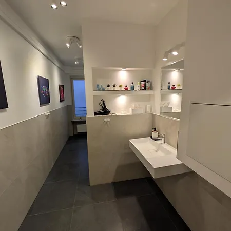 Place Direkt Am Karlsplatz - Stachus 70 Qm Mit 2 Schlafzimmer Mila * Μόναχο